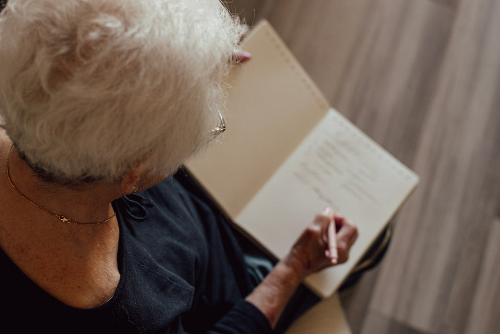 Cogir Kitchen Classics Cookbook